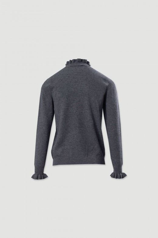 Knit sweater with wavy neckline Knit sweater with wavy neckline