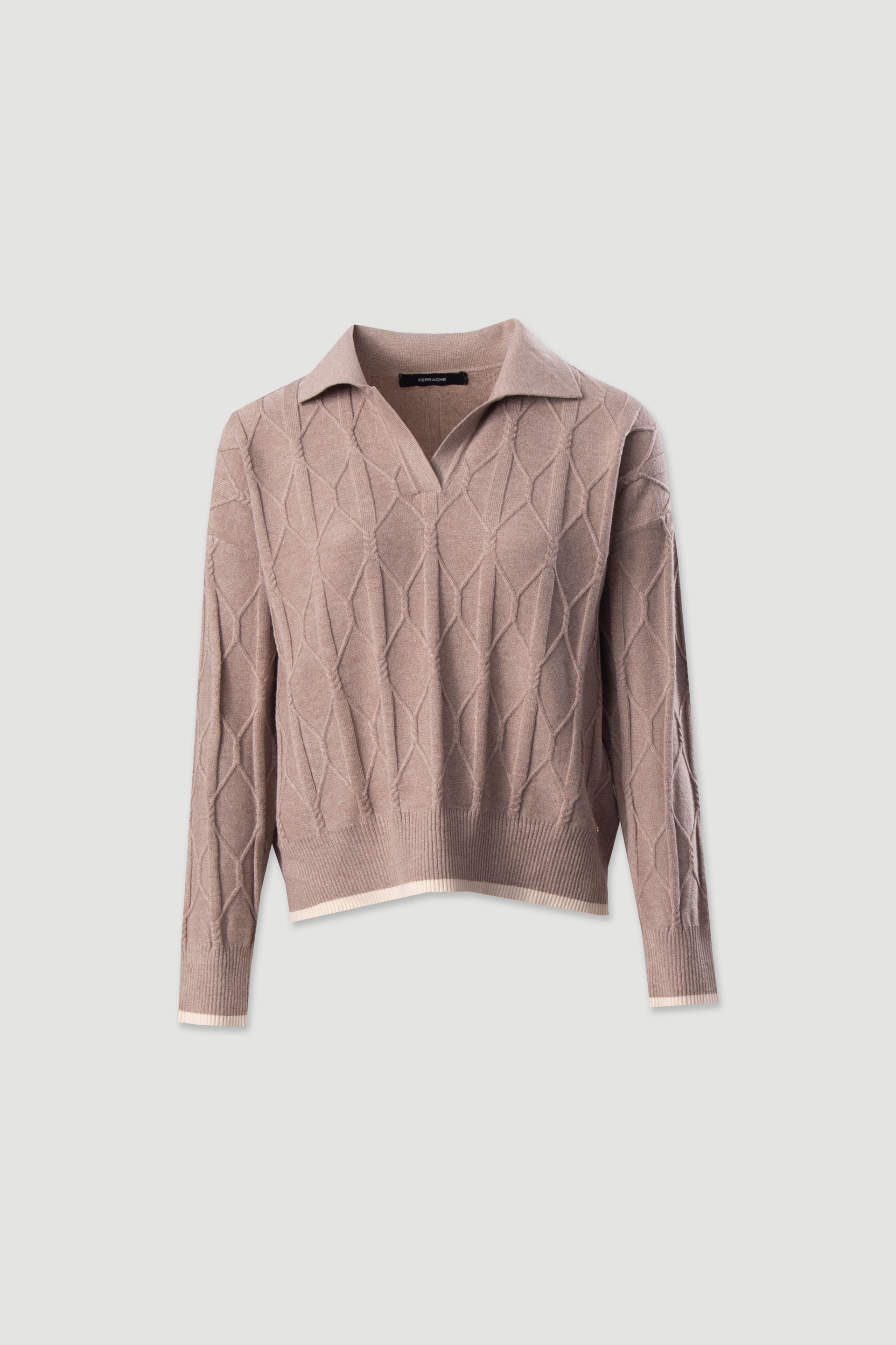 Conjunto de polo e calça em malha trabalhada