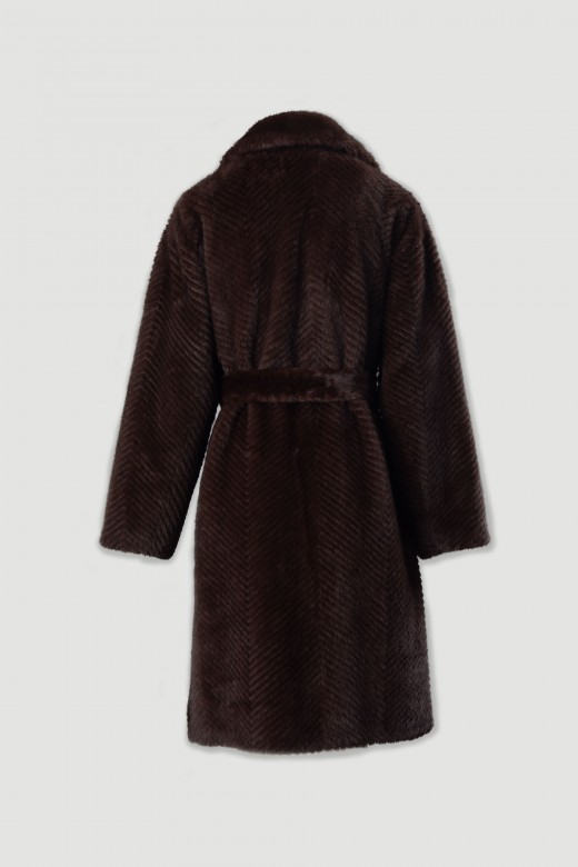 Manteau long en fausse fourrure avec ceinture Manteau long en fausse fourrure avec ceinture