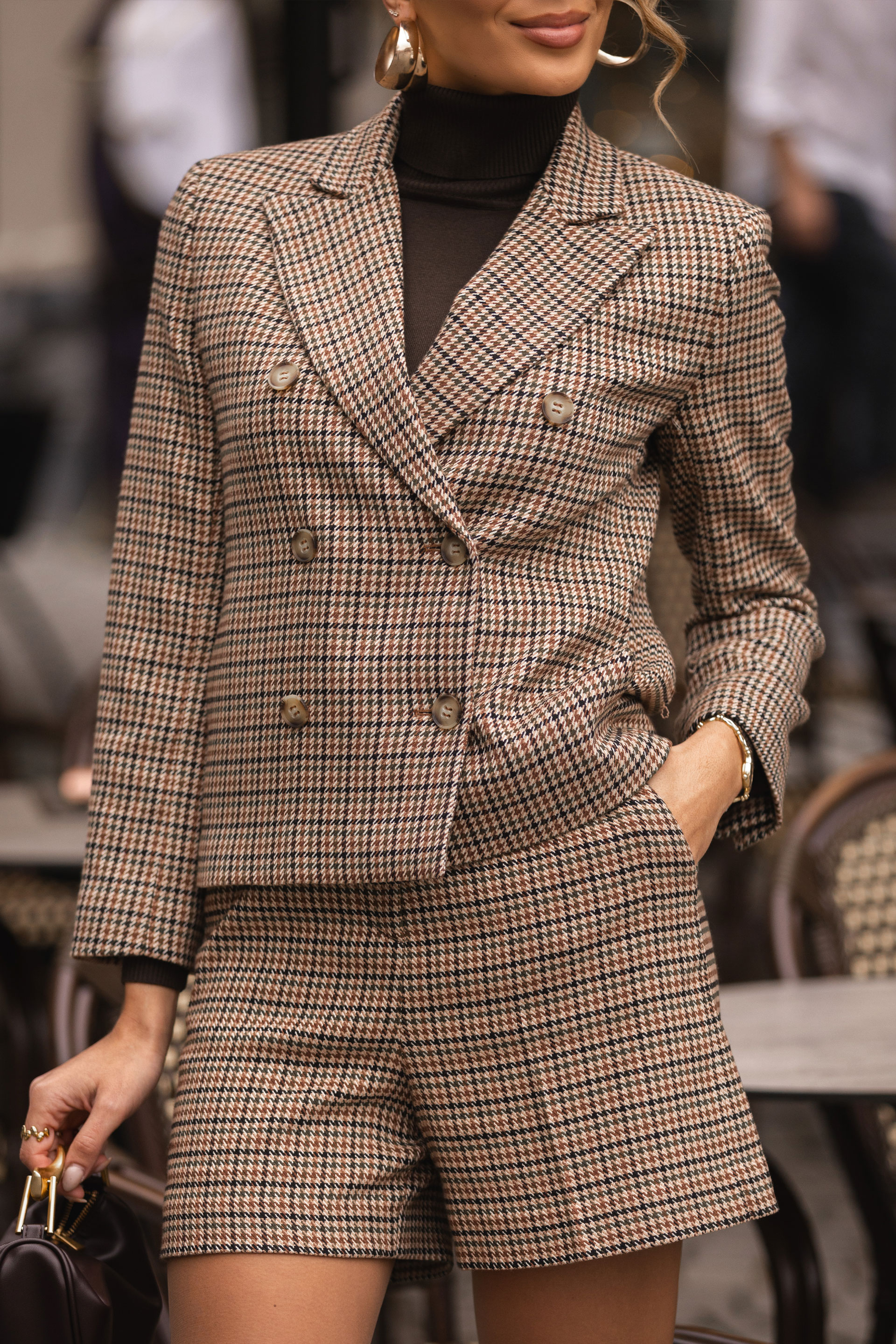 Double-breasted houndstooth blazer