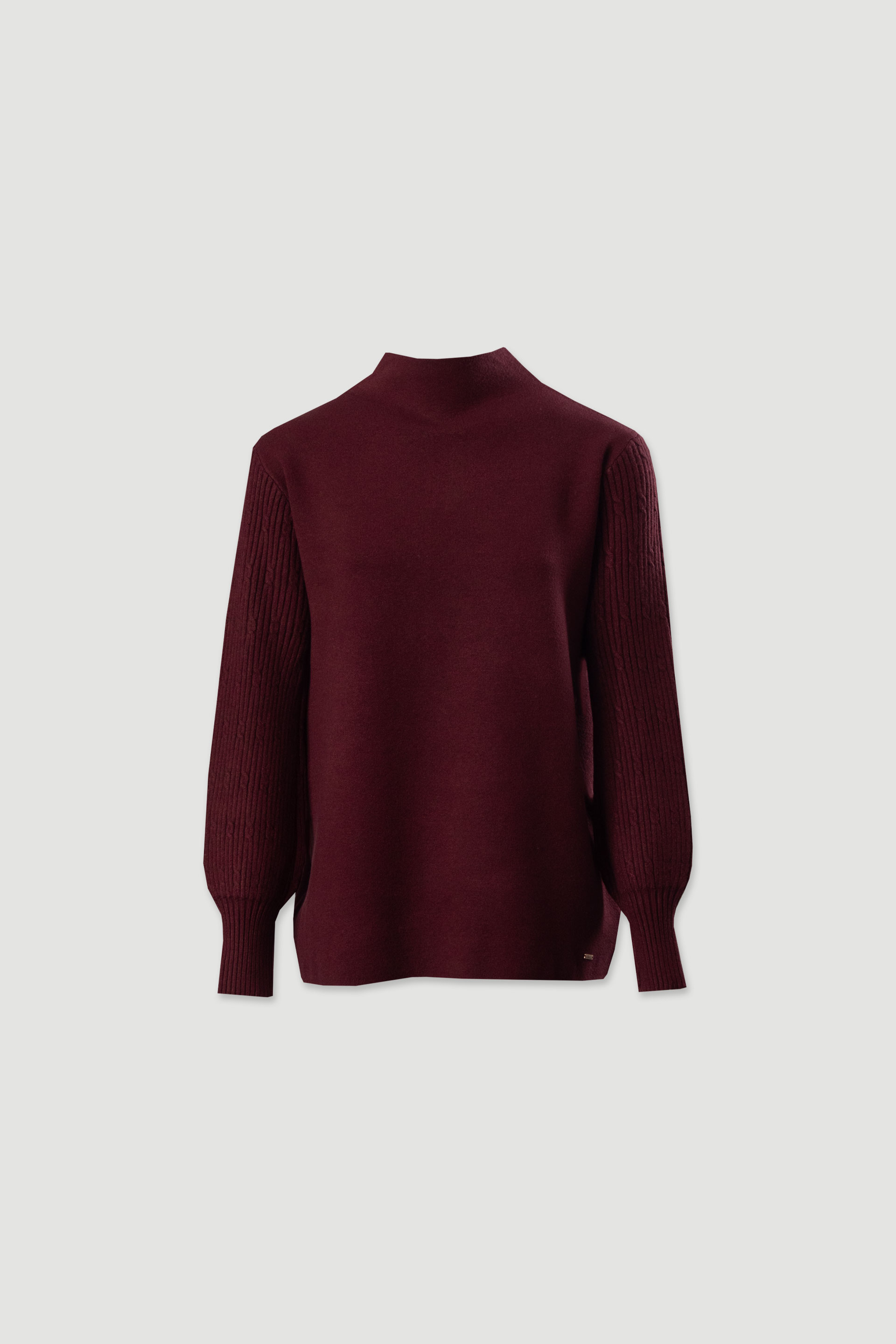 Knit tunic with ribbed sleeves