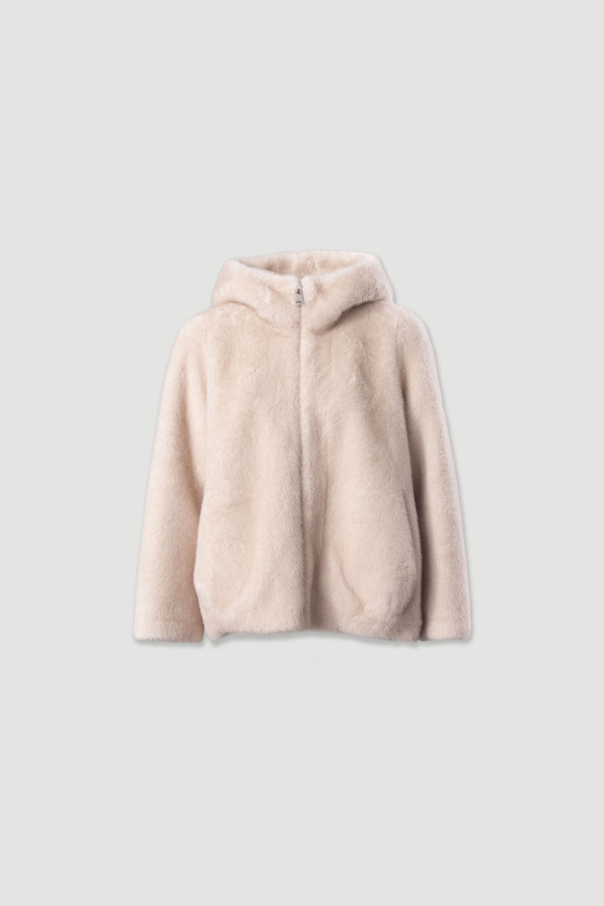 Short faux fur coat with hood