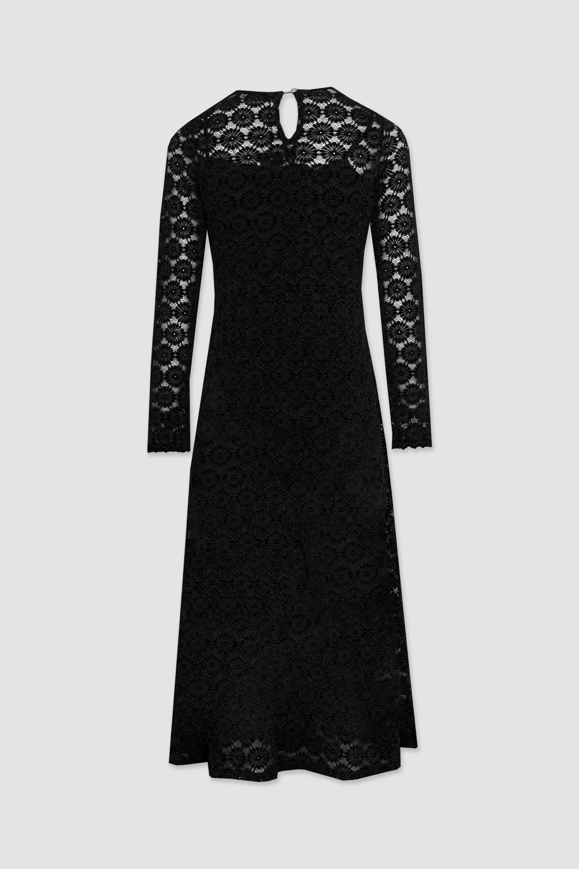 Vestido midi em renda