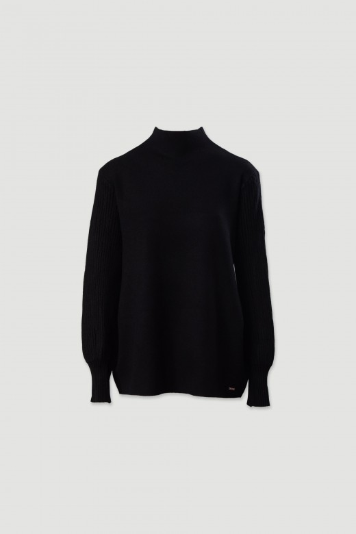 Knit tunic with ribbed sleeves Knit tunic with ribbed sleeves