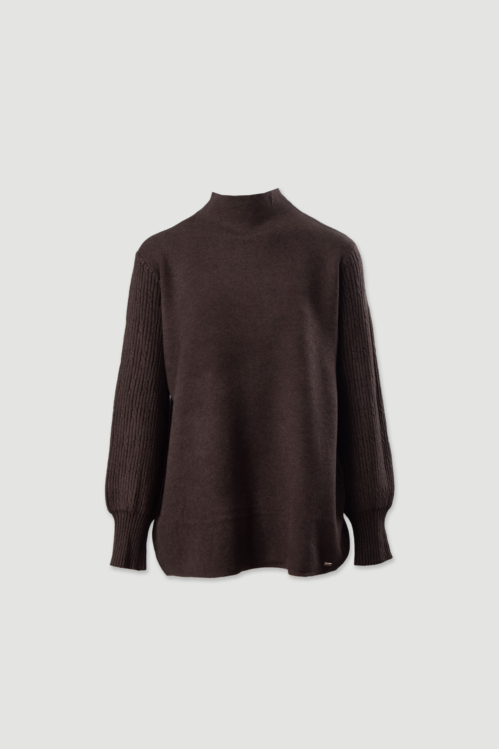 Knit tunic with ribbed sleeves