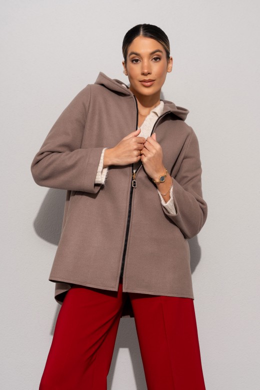 Manteau en drap avec capuche Manteau en drap avec capuche