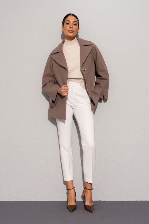 Pantalón clásico de tiro alto con detalle elástico Pantalón clásico de tiro alto con detalle elástico