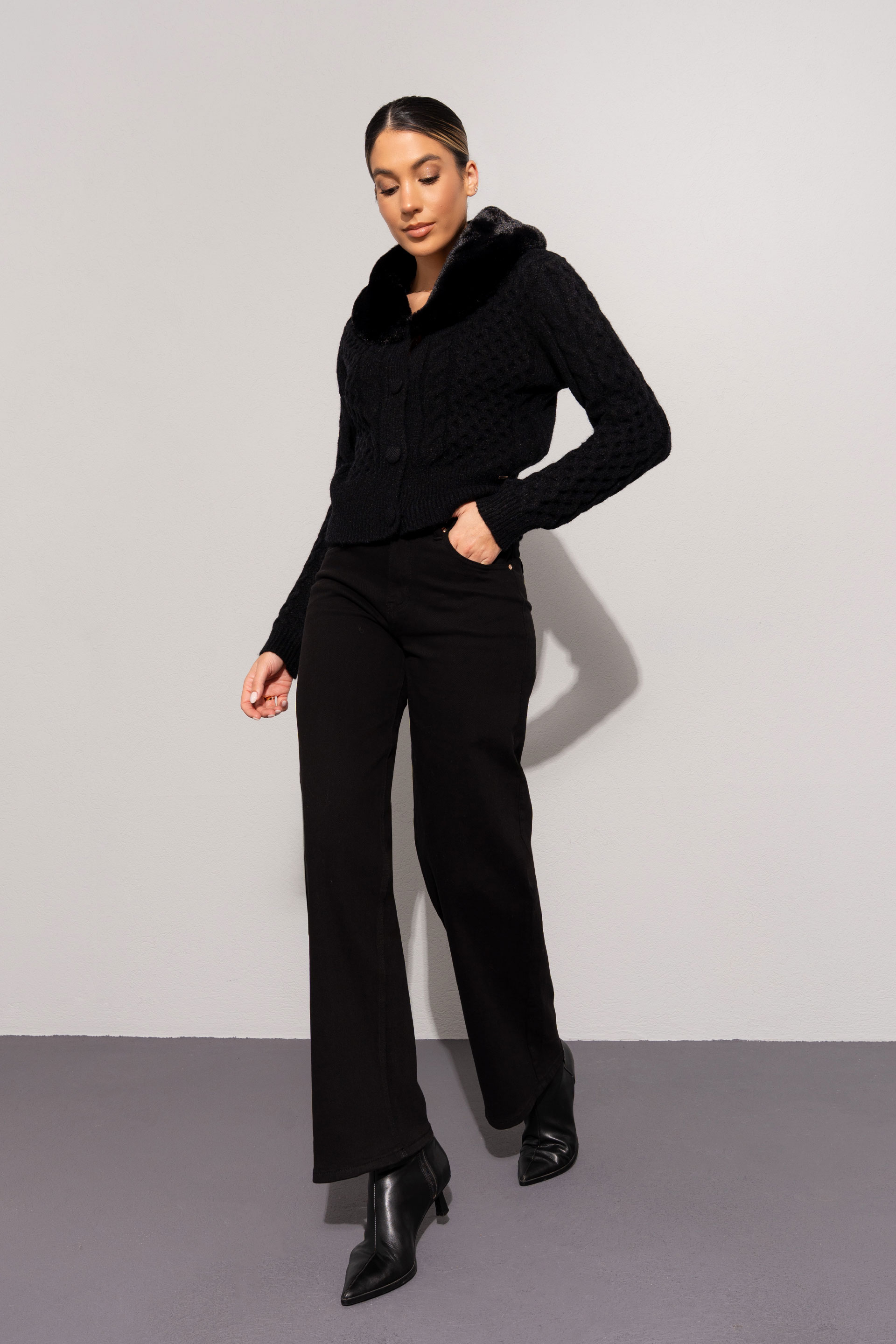 Knit jacket with faux fur collarknit jacket with faux fur collar