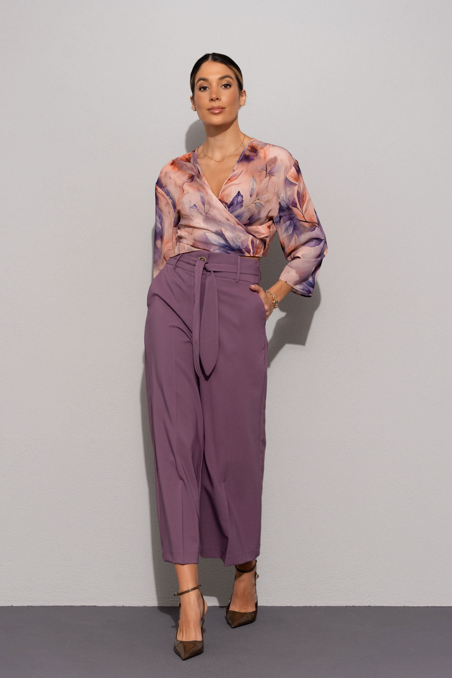 Classic culotte trousers with belt
