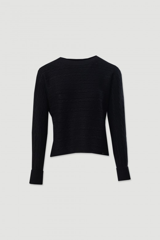 Pull en maille travaill�e