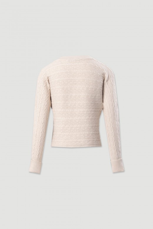 Pull en maille travaill�e