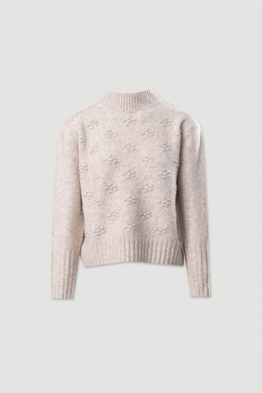 Camisola de malha com detalhe de relevo na frente