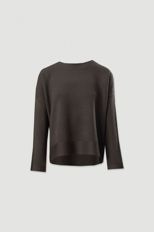 Pull en maille avec d�tail c�tel�