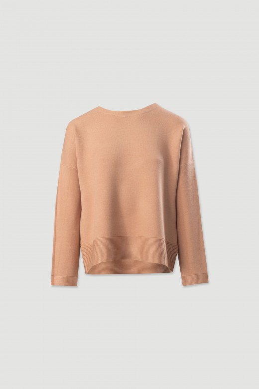 Pull en maille avec d�tail c�tel�