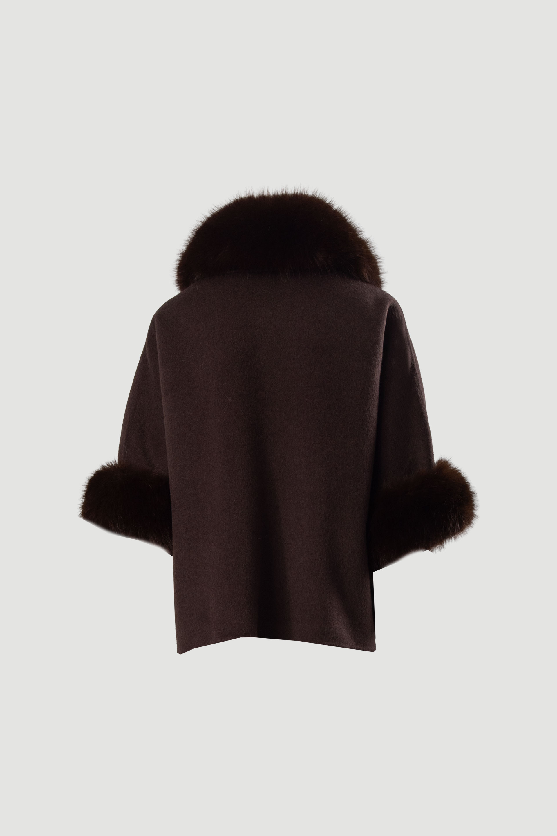 Capa con mezcla de lana y pelo desmontable en el cuello y las mangas