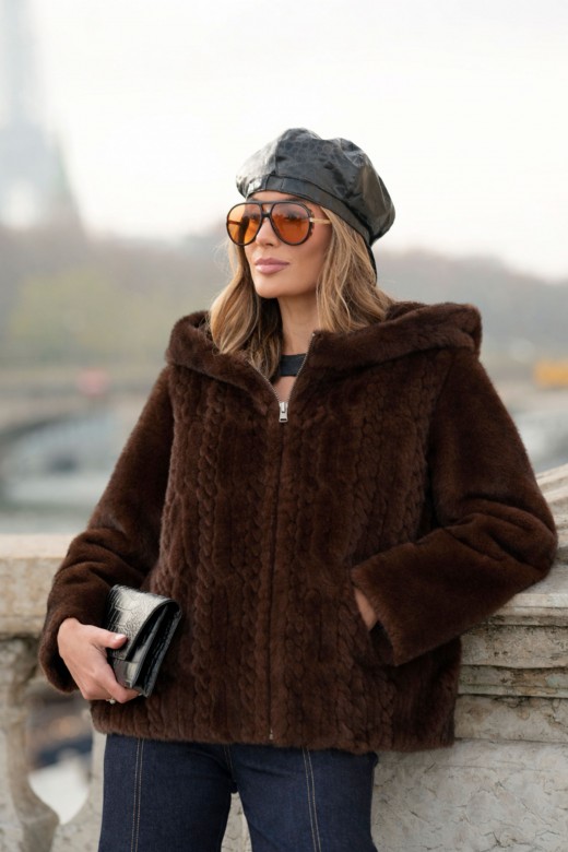 Abrigo de pelo sintético con efecto trenzado Abrigo de pelo sintético con efecto trenzado