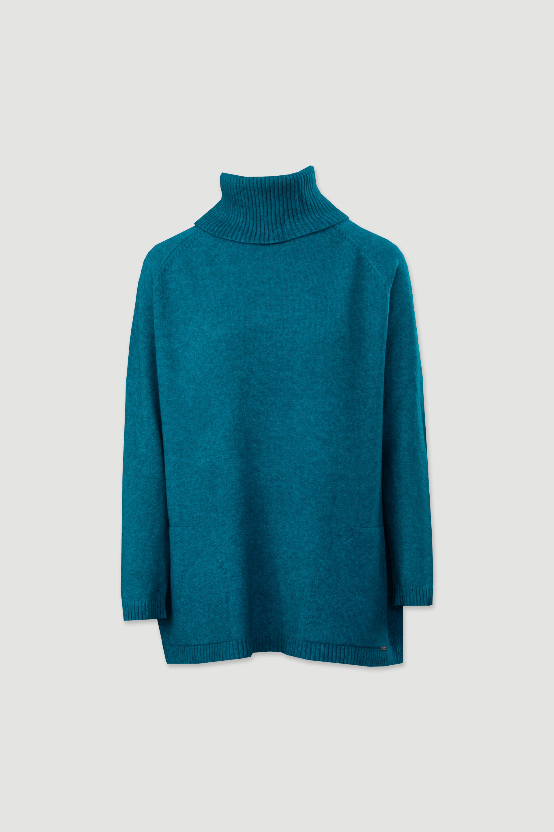 Camisola de malha com gola alta canelada