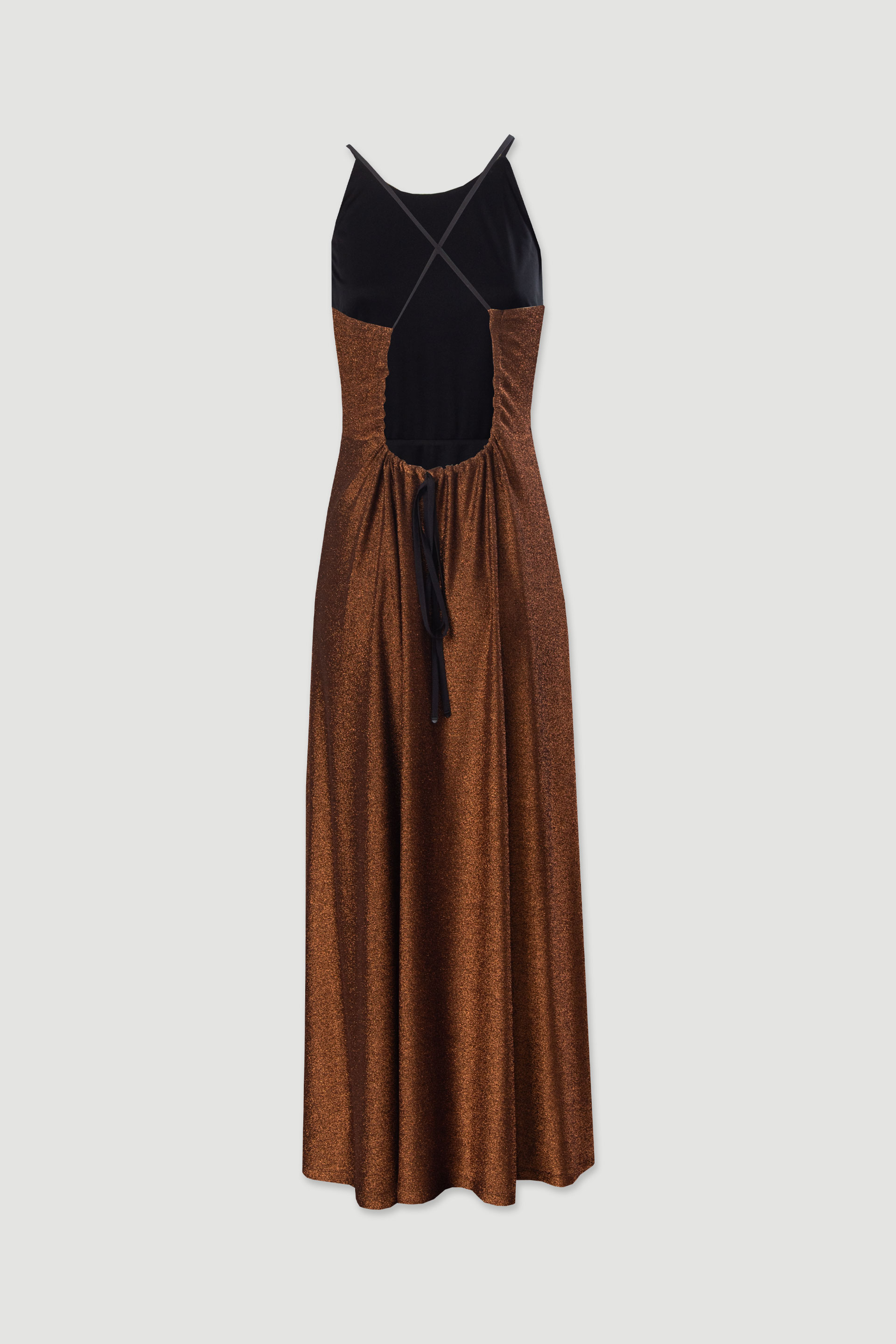 Long shimmering dress with open back