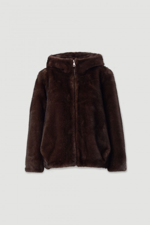 Short faux fur coat with hood