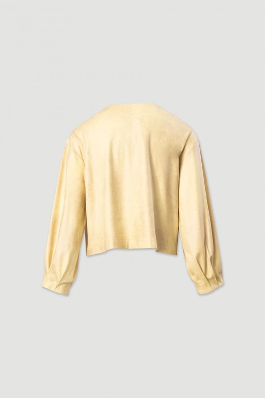 Open-front coat with pleated sleeve detail