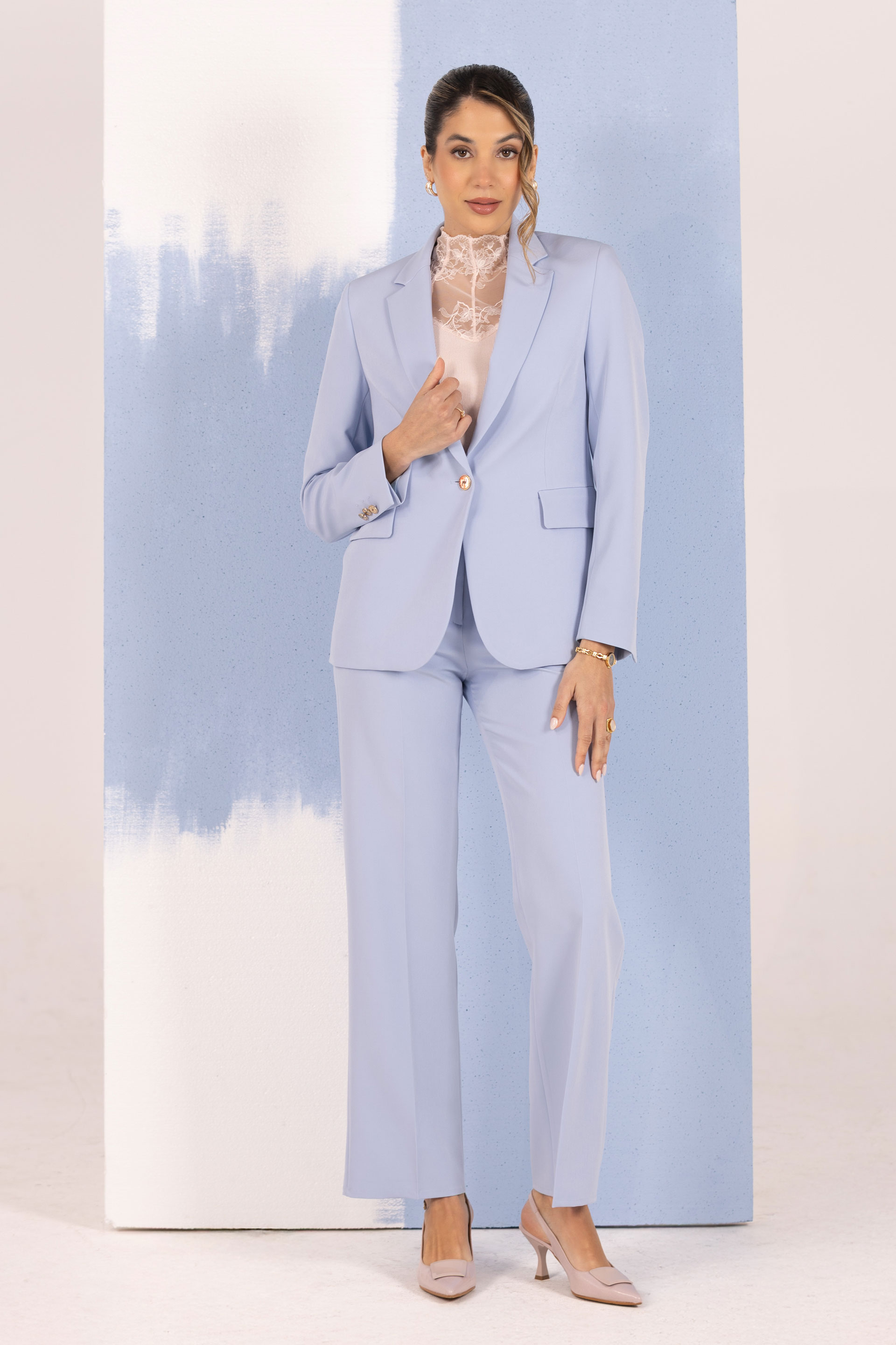 High-waisted straight trousers with customised elastic waistband