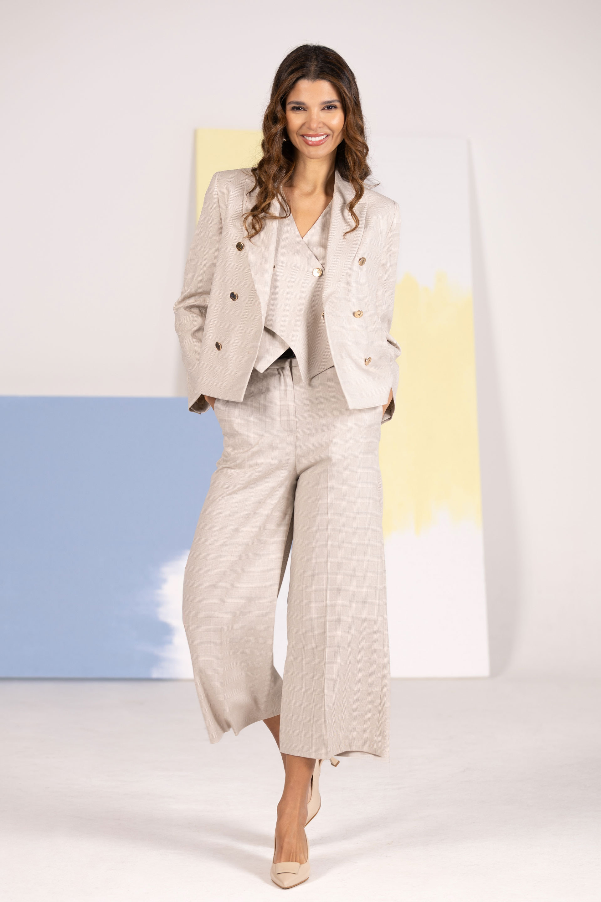 Patterned culotte trousers with contrast belt