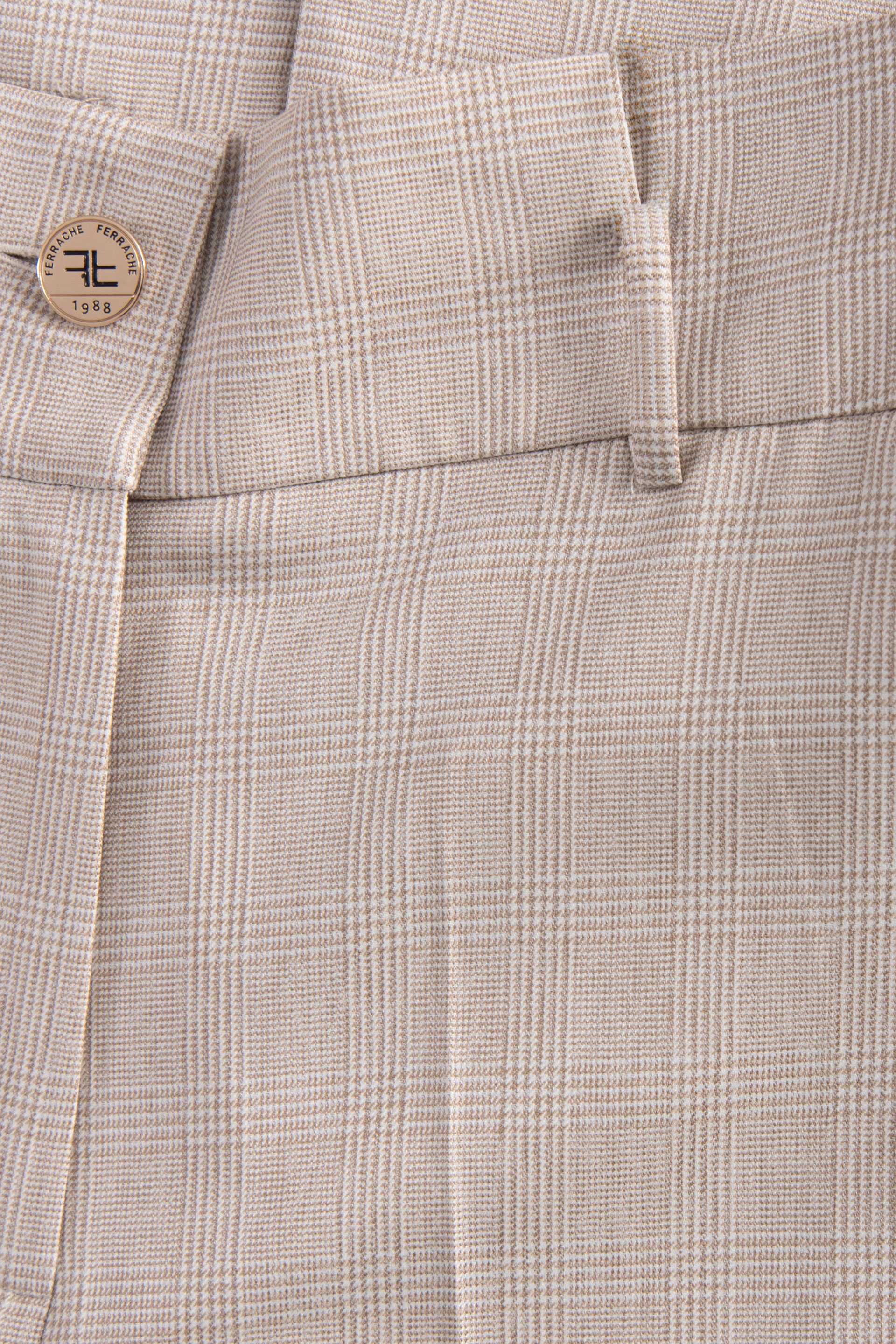 Patterned culotte trousers with contrast belt