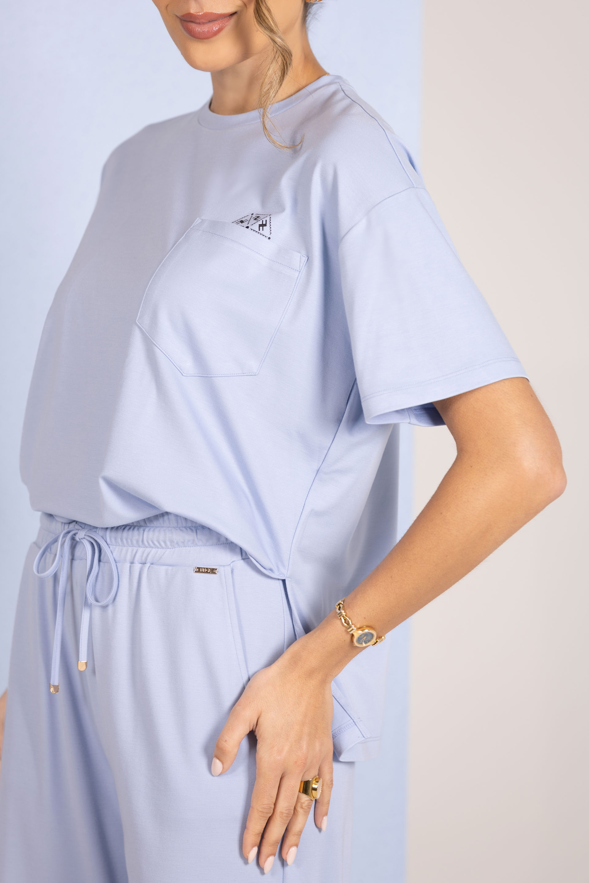 Knit t-shirt with chest pocket and print