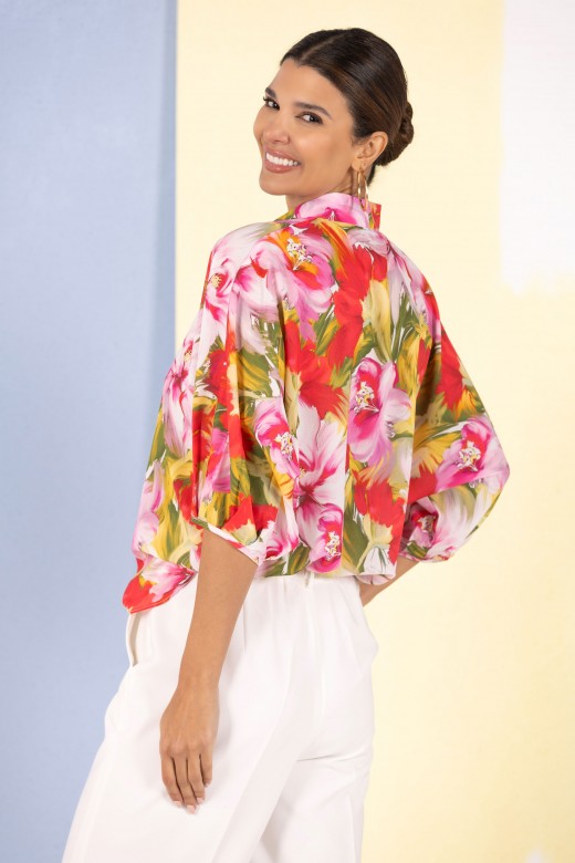 Printed tunic with stand-up collar and 3/4 sleeves