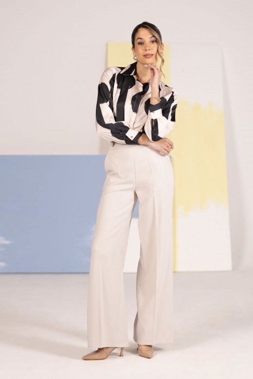 Satin printed blouse with collar