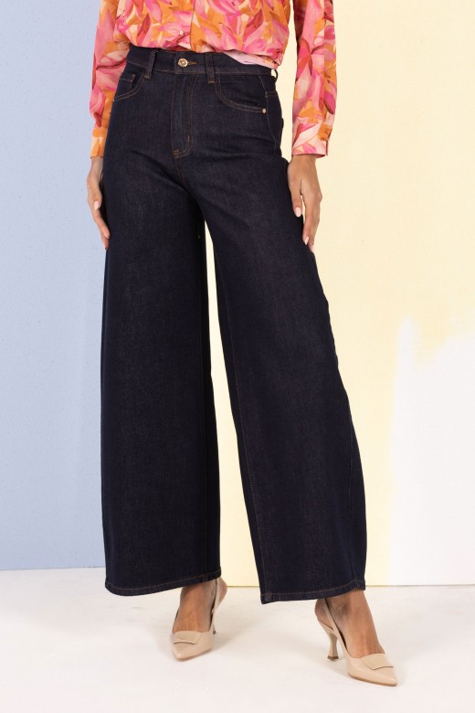 High-waisted balloon jeans High-waisted balloon jeans