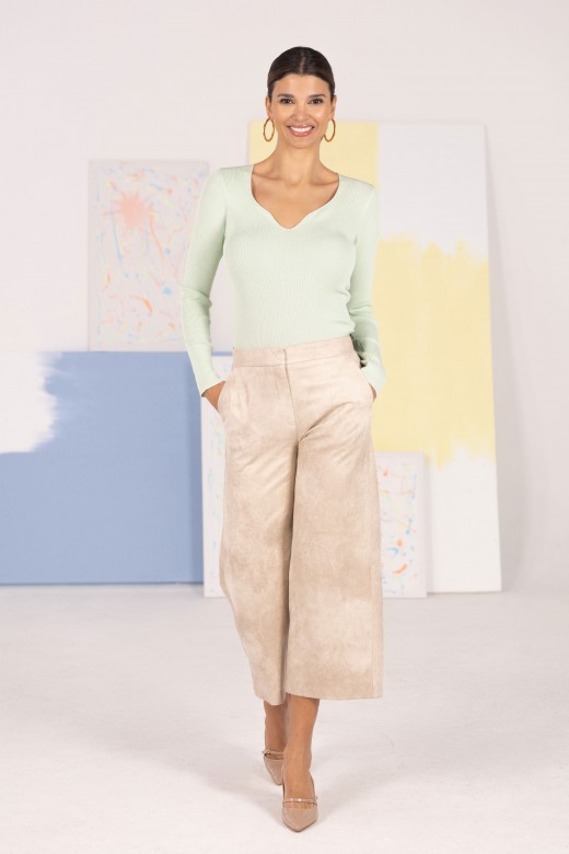 Ribbed knit sweater with v-neck Ribbed knit sweater with v-neck