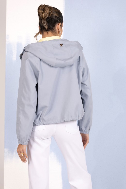 Short parka with hood and metallic detail