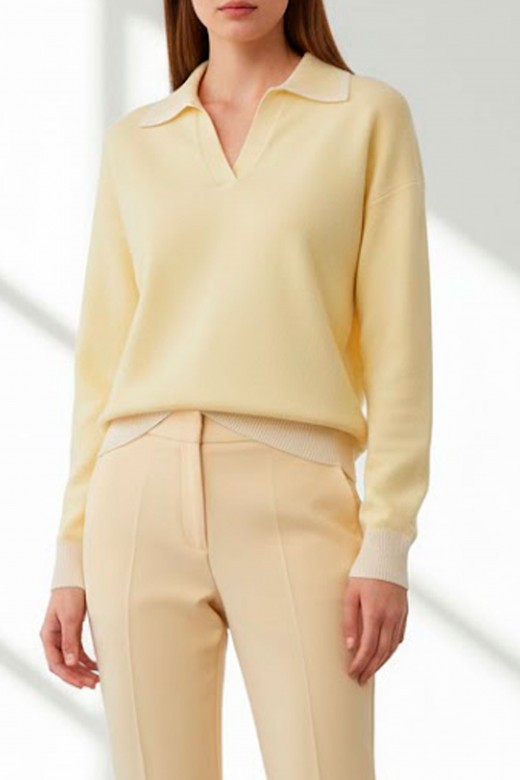 Knit polo with contrast details