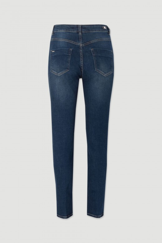 Skinny jeans with metallic transfers on the pockets Skinny jeans with metallic transfers on the pockets