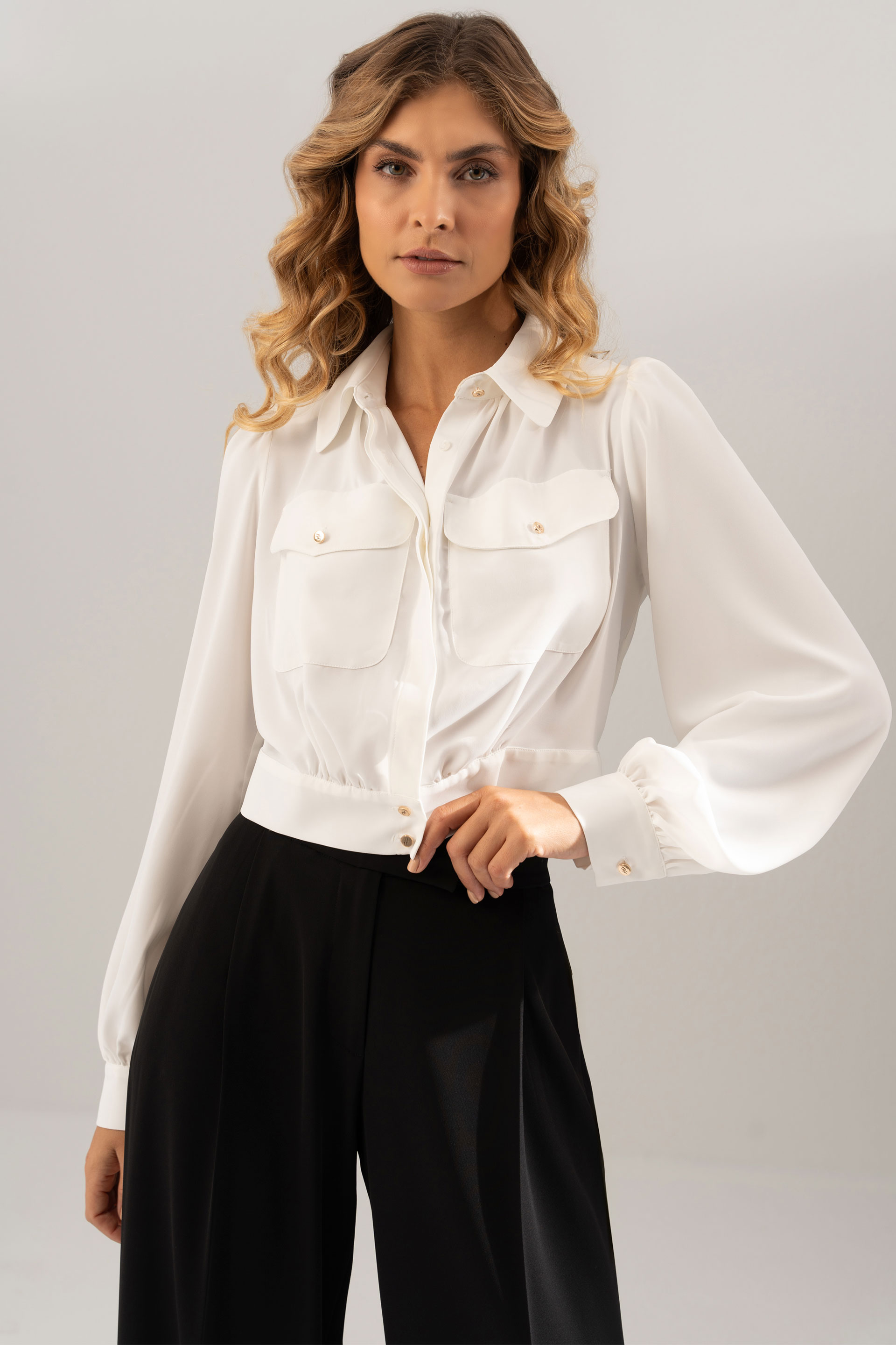 Cropped fluid long-sleeve blouse