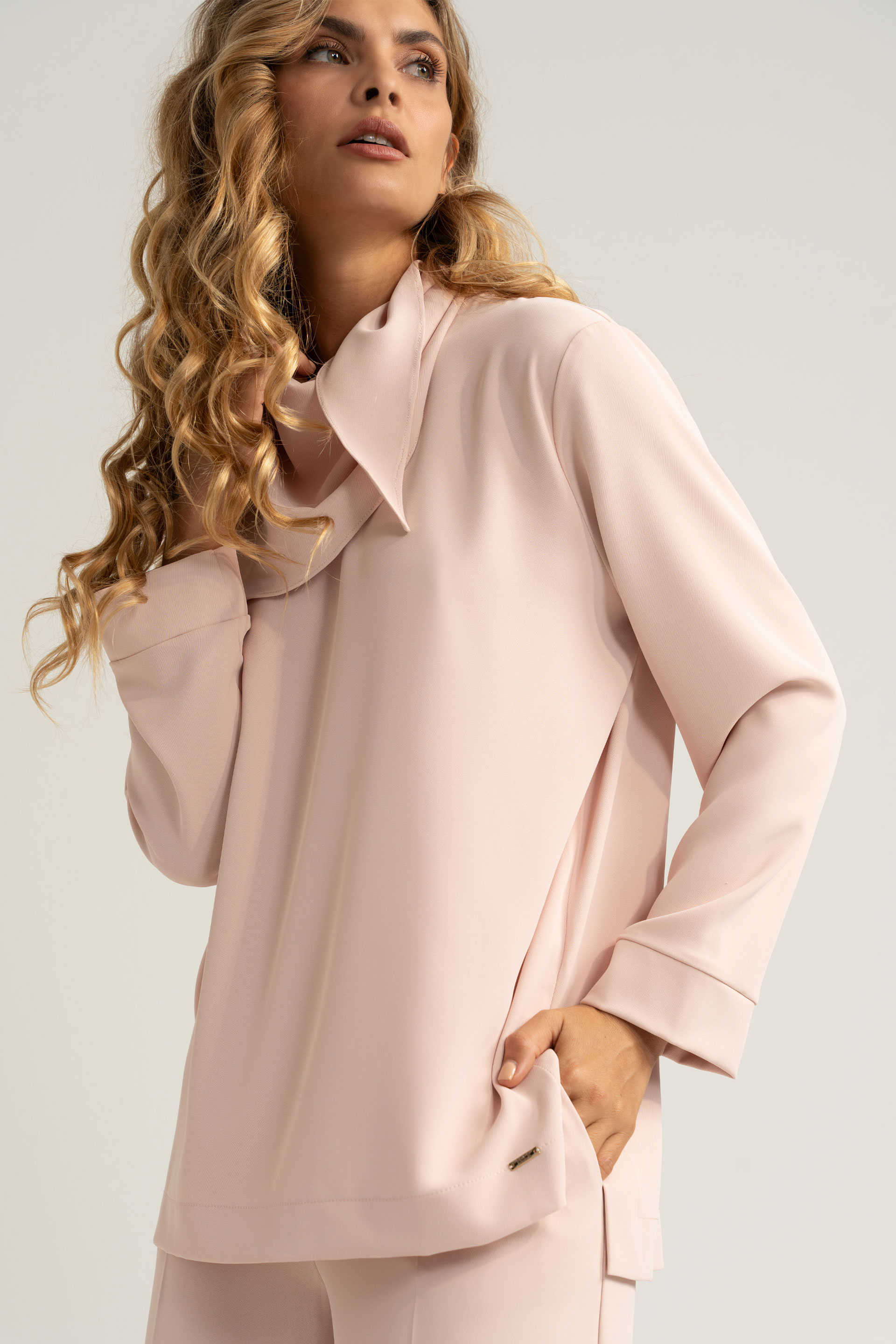 Flowy tunic with removable scarf