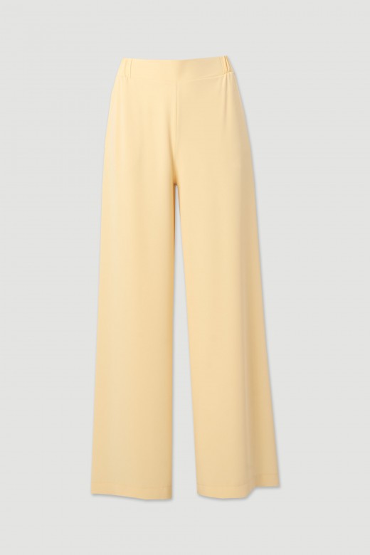 Flowy wide-leg trousers with elasticated waist