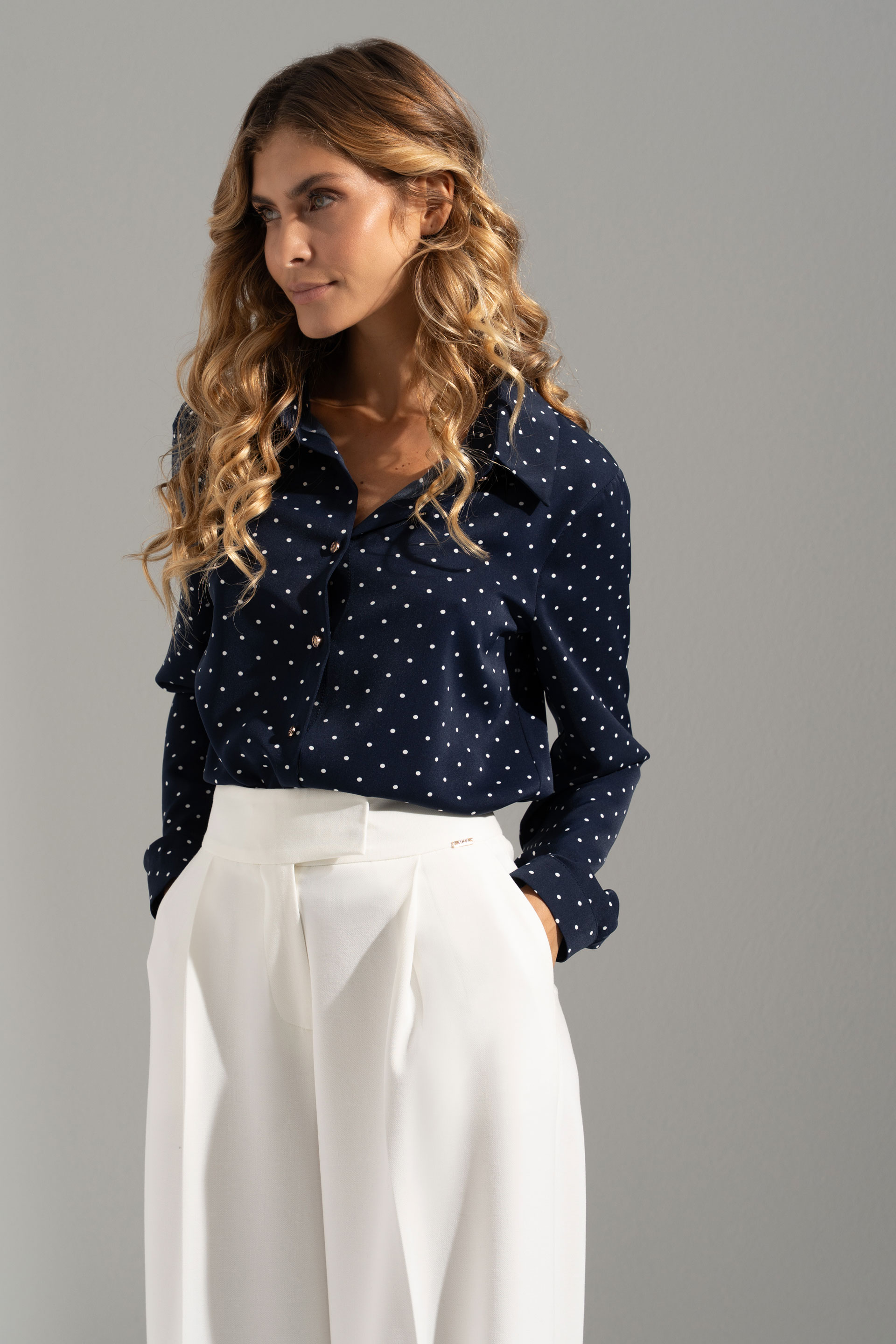 Fluid polka dot blouse