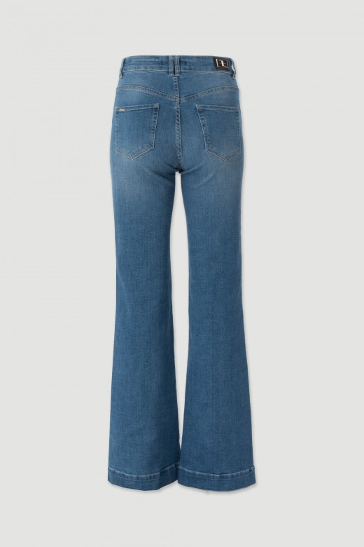 Jeans flare de algod�o