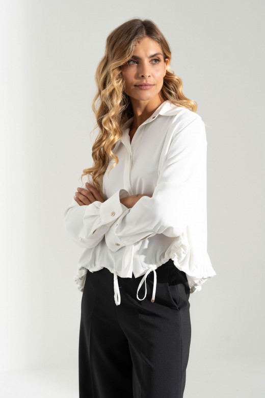 Fluid blouse with adjustable drawstring