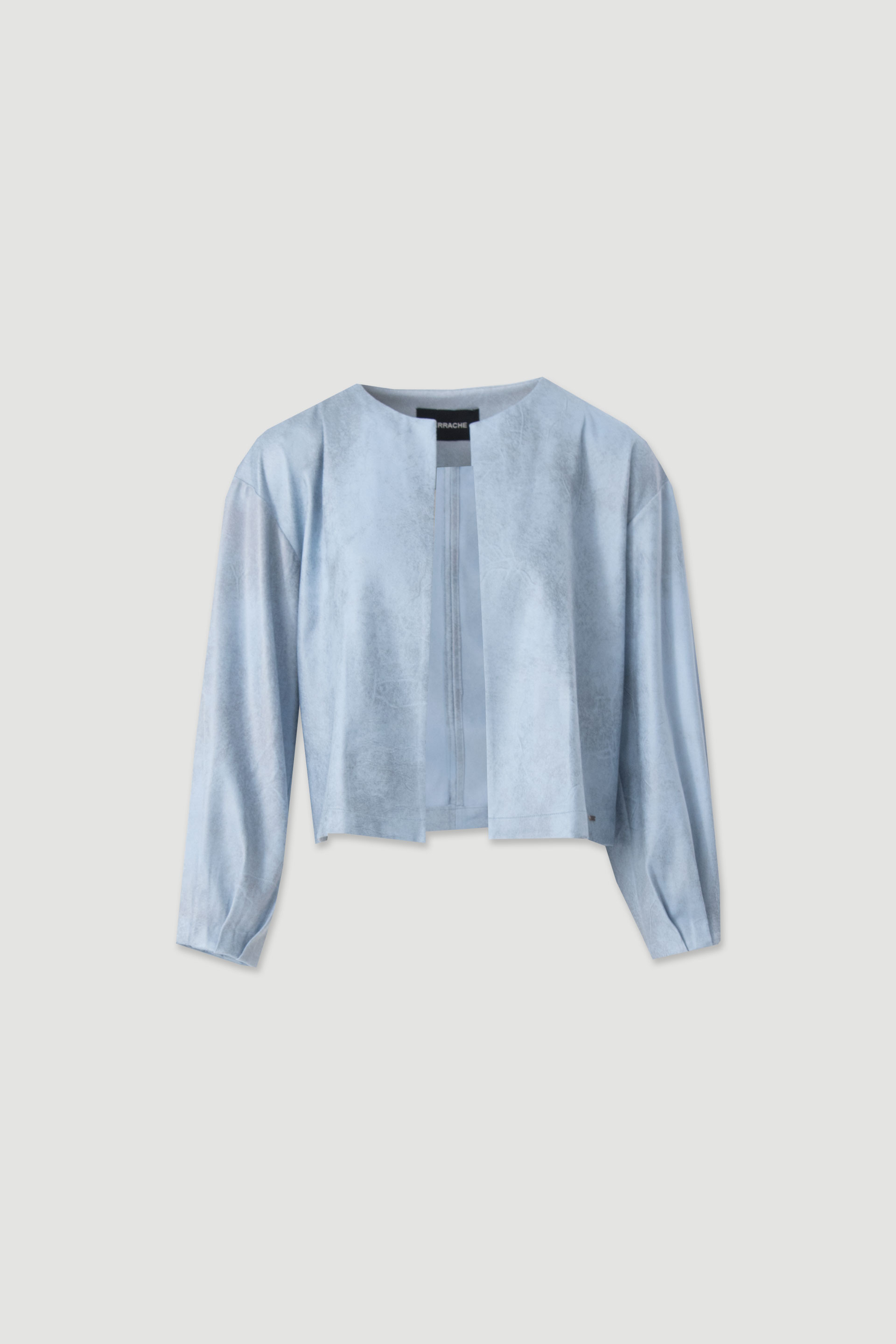 Casaco aberto com detalhe de pregas na manga