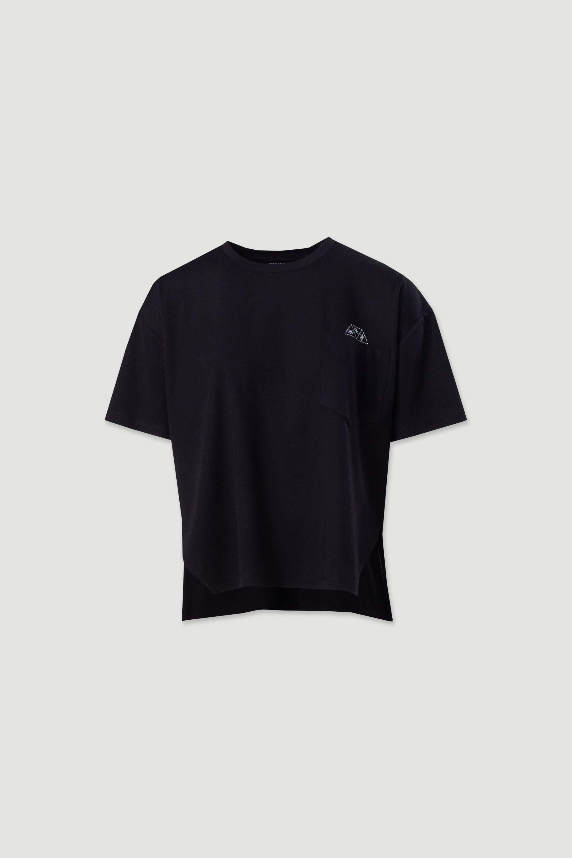 Knit t-shirt with chest pocket and print