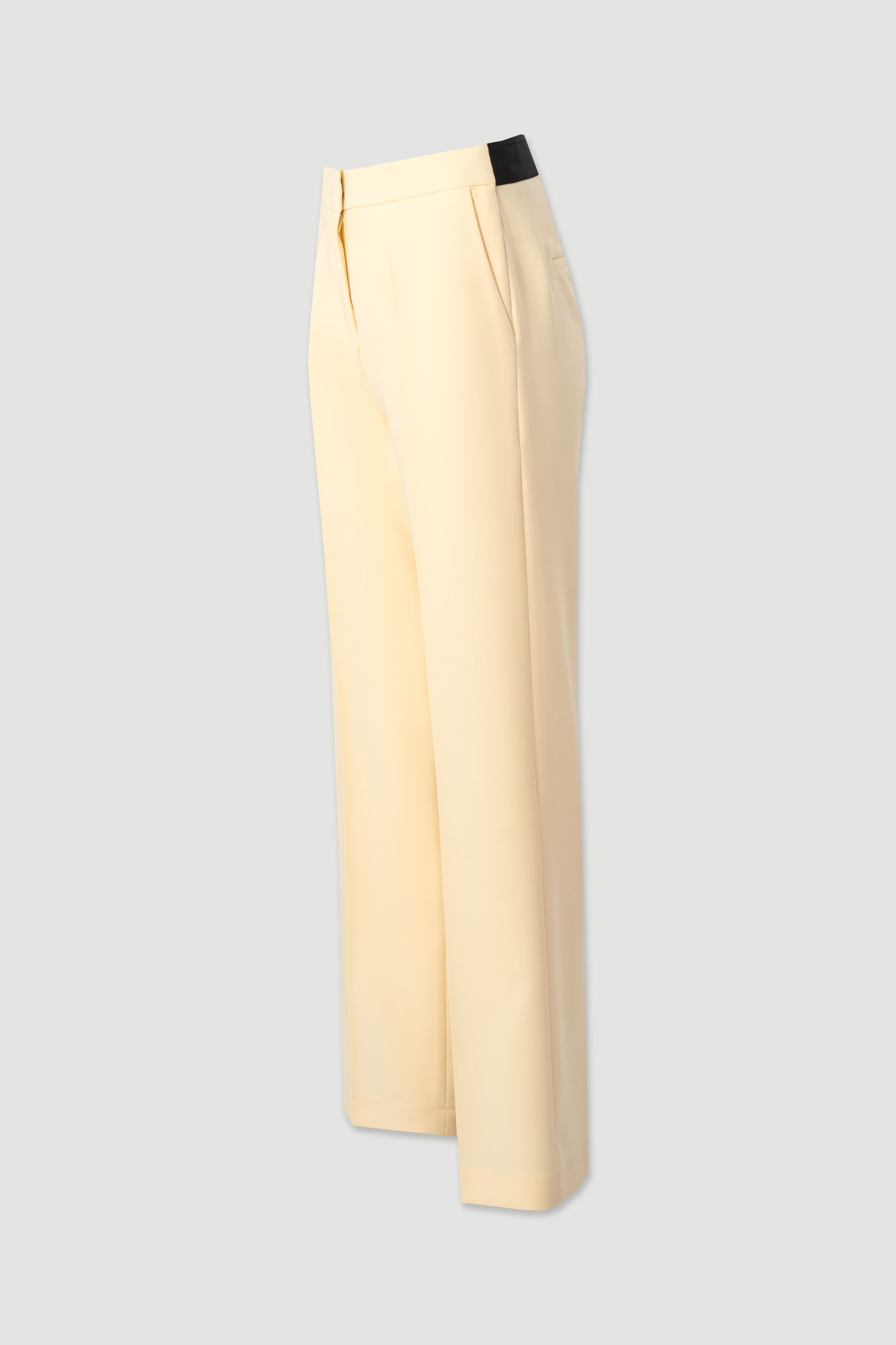 Calça straight com cinto elástico personalizado