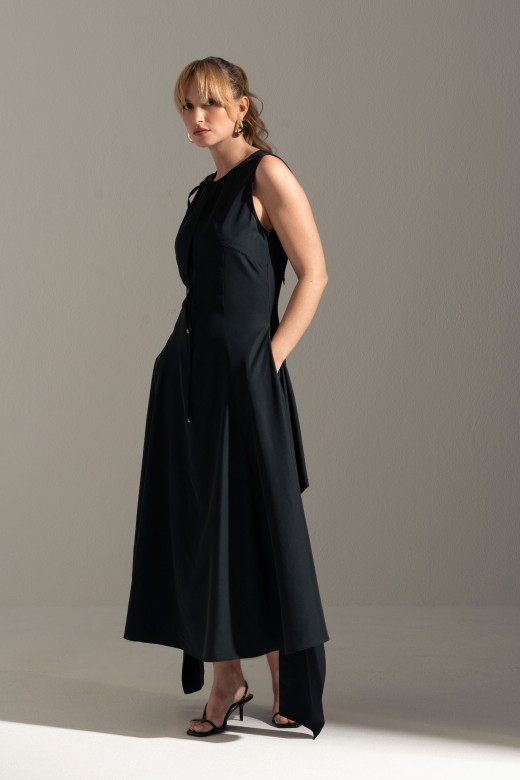 Asymmetrical midi dress with tie detail