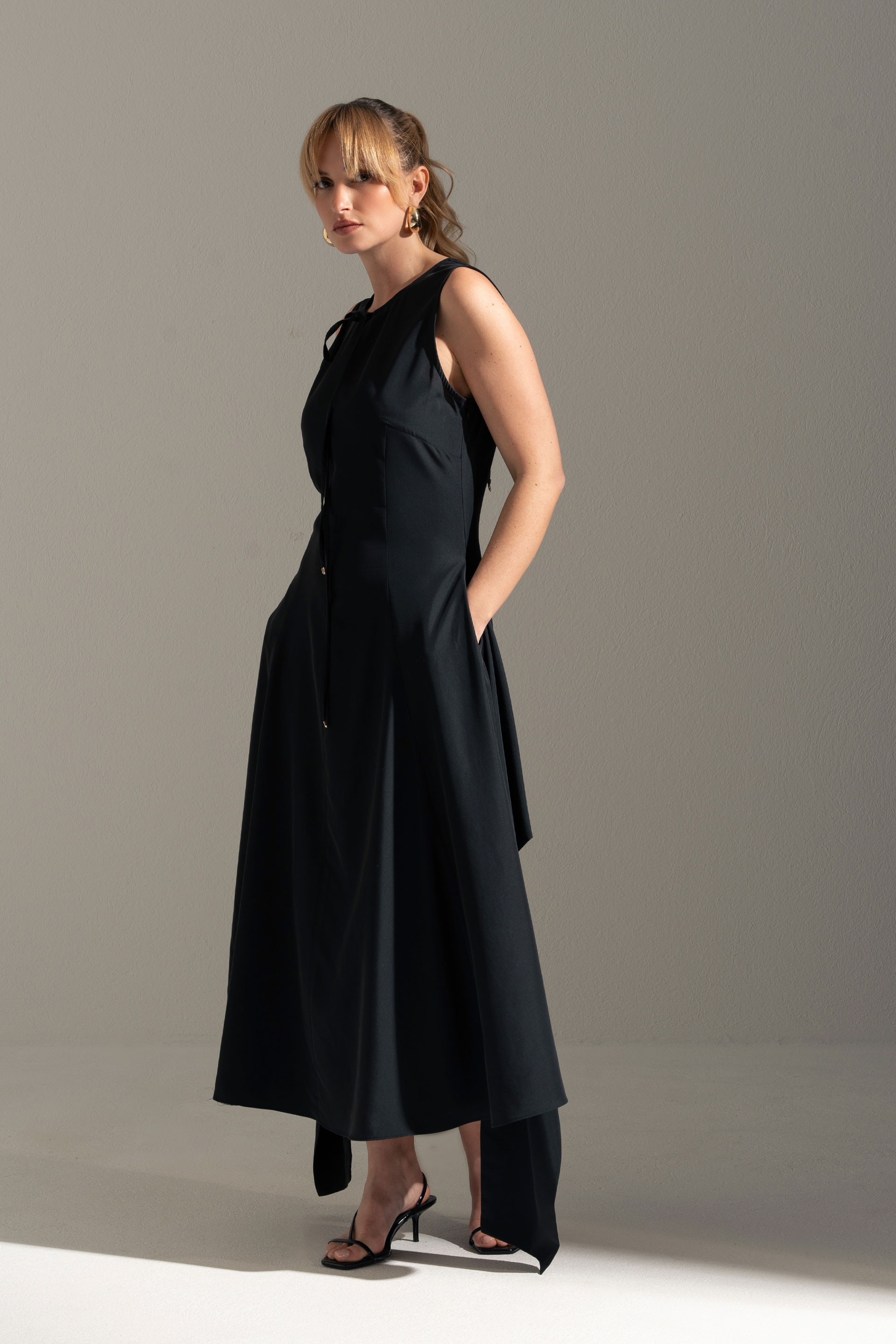 Asymmetrical midi dress with tie detail