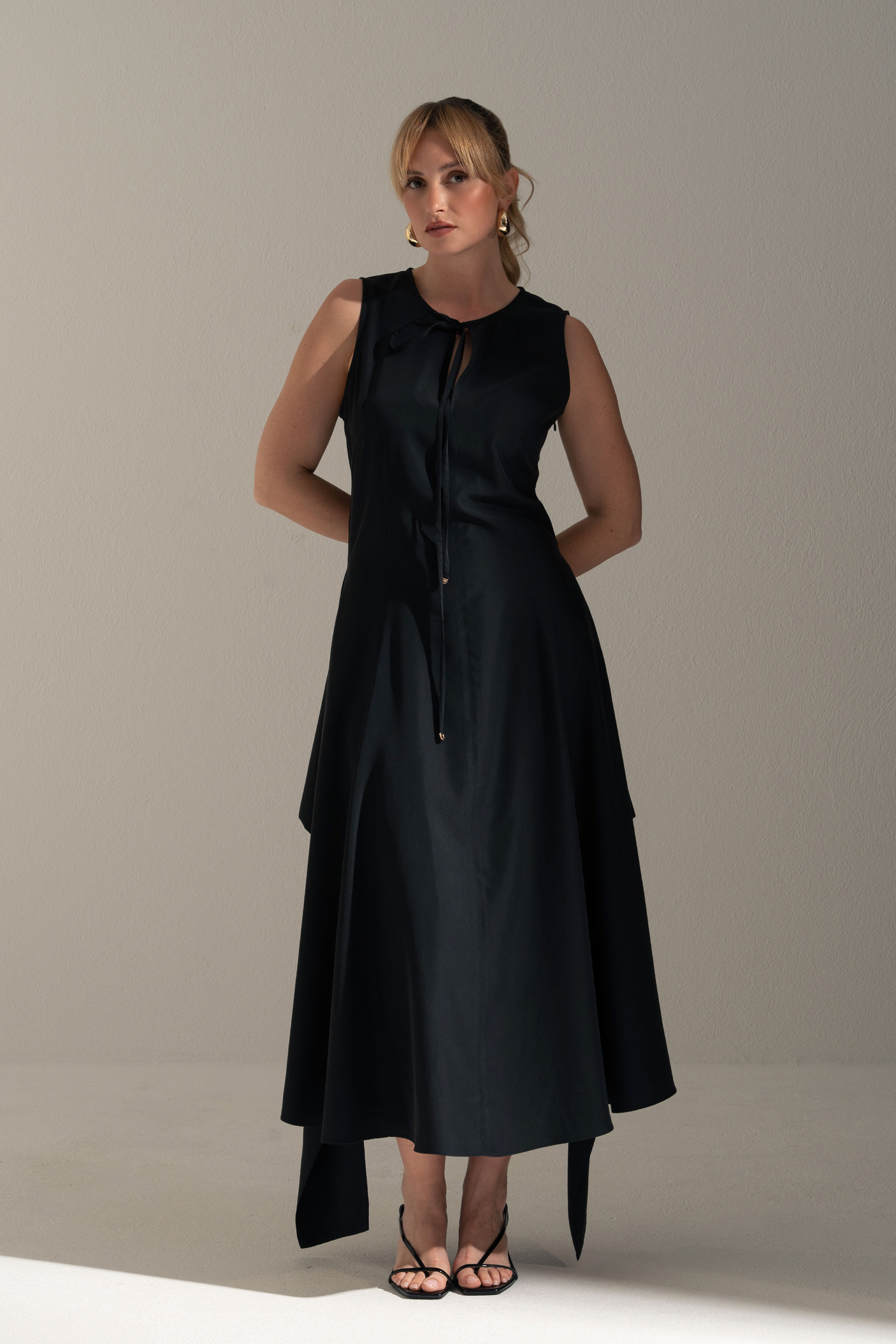Asymmetrical midi dress with tie detail