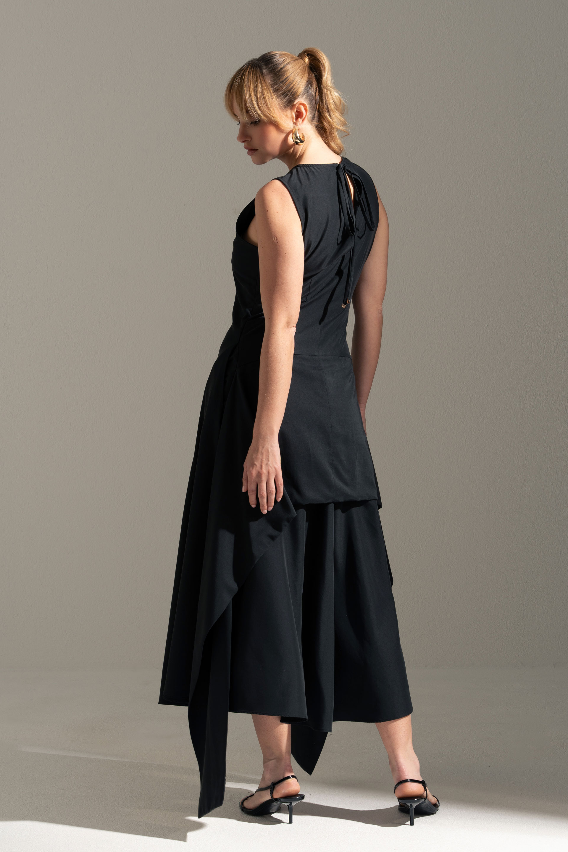 Asymmetrical midi dress with tie detail