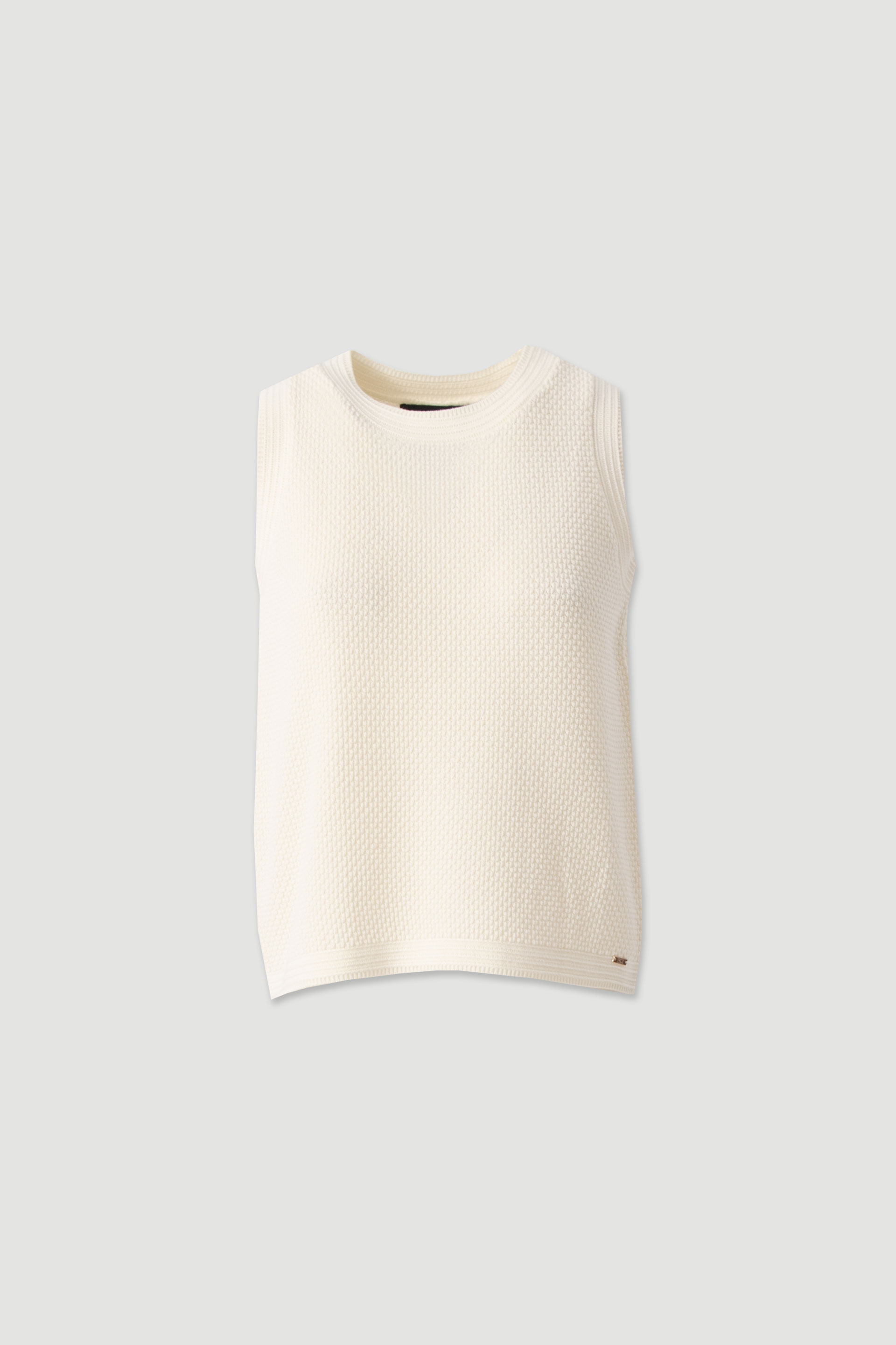 Perforated knit top 100% cotton