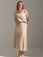 Beige Beige